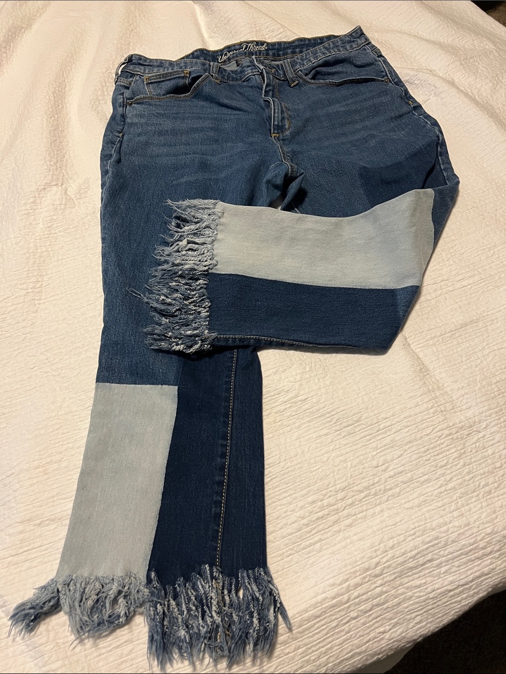 UNIVERSAL THREAD SIZE 14 32R DENIM JEAN CROP PANTS